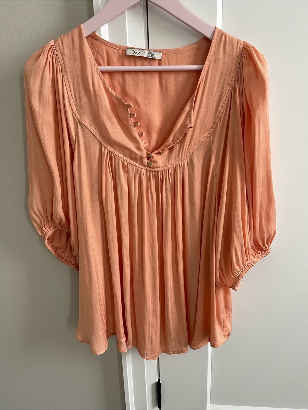 Dex Peach Gathered V-Neck Puff Sleeve Blouse